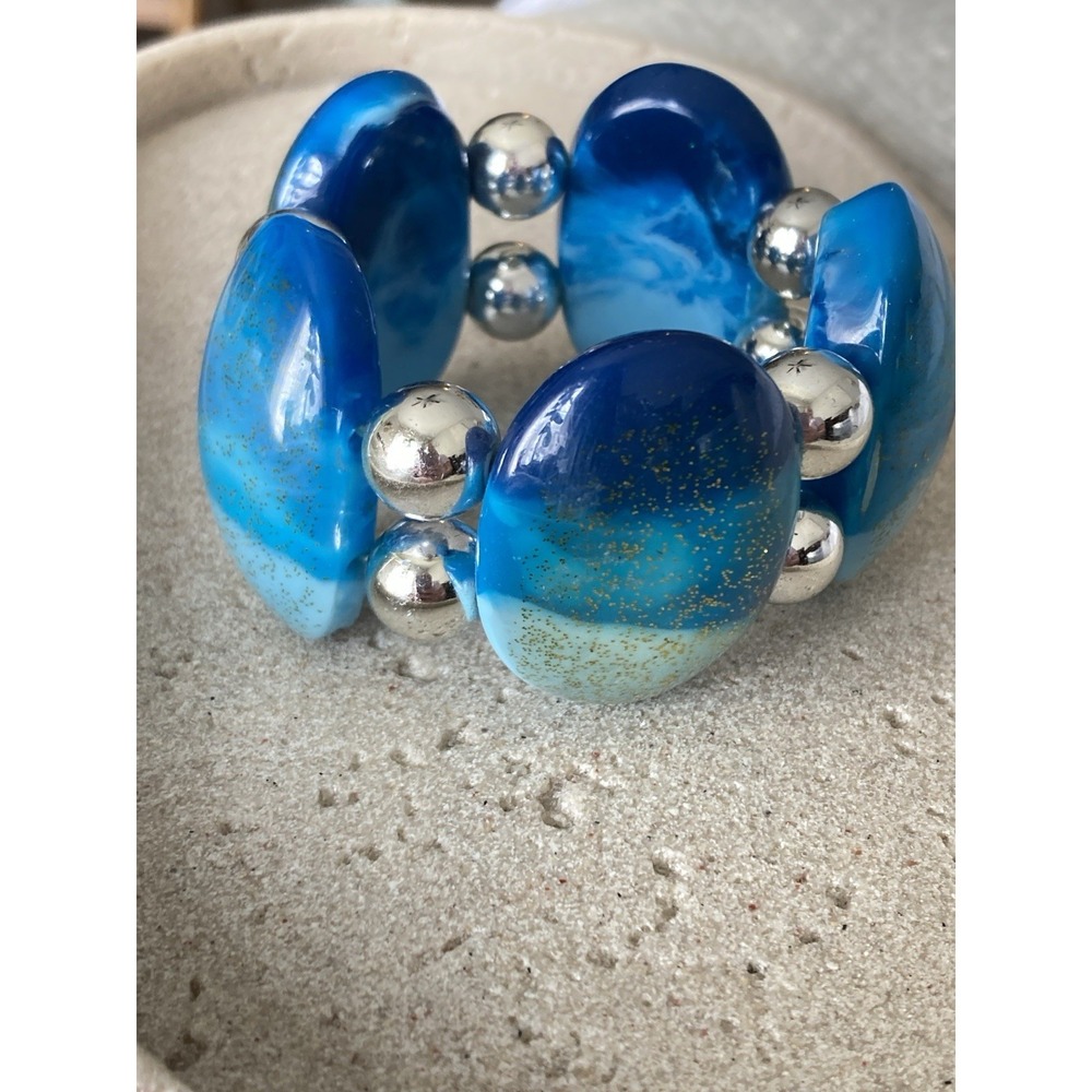 Blue Resin Stretch Bracelet Silver Tone Beads Gold Glitter Chunky Oval Coastal